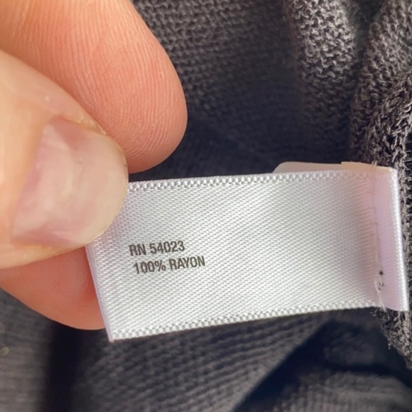 Gap Women’s Brown Light Cardigan EUC | XS - Picture 6 of 7